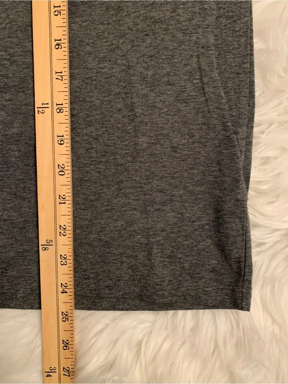 Vineyard Vines Teens XL Edgartown T-Shirt Long Sleeve Hooded Chest Pocket Whale